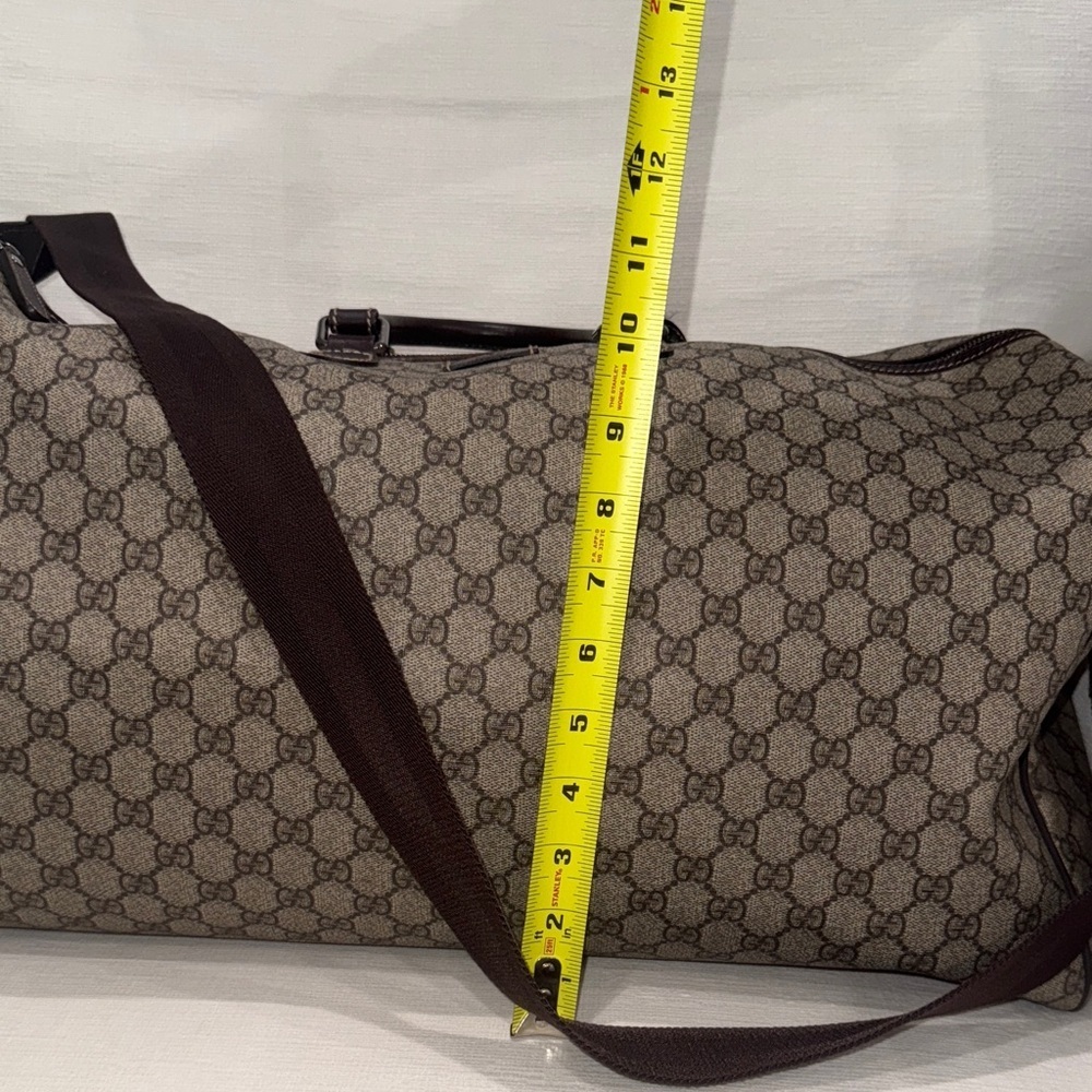 Gucci Monogram GG canvas Duffel Bag with detachable strap - Picture 7 of 16